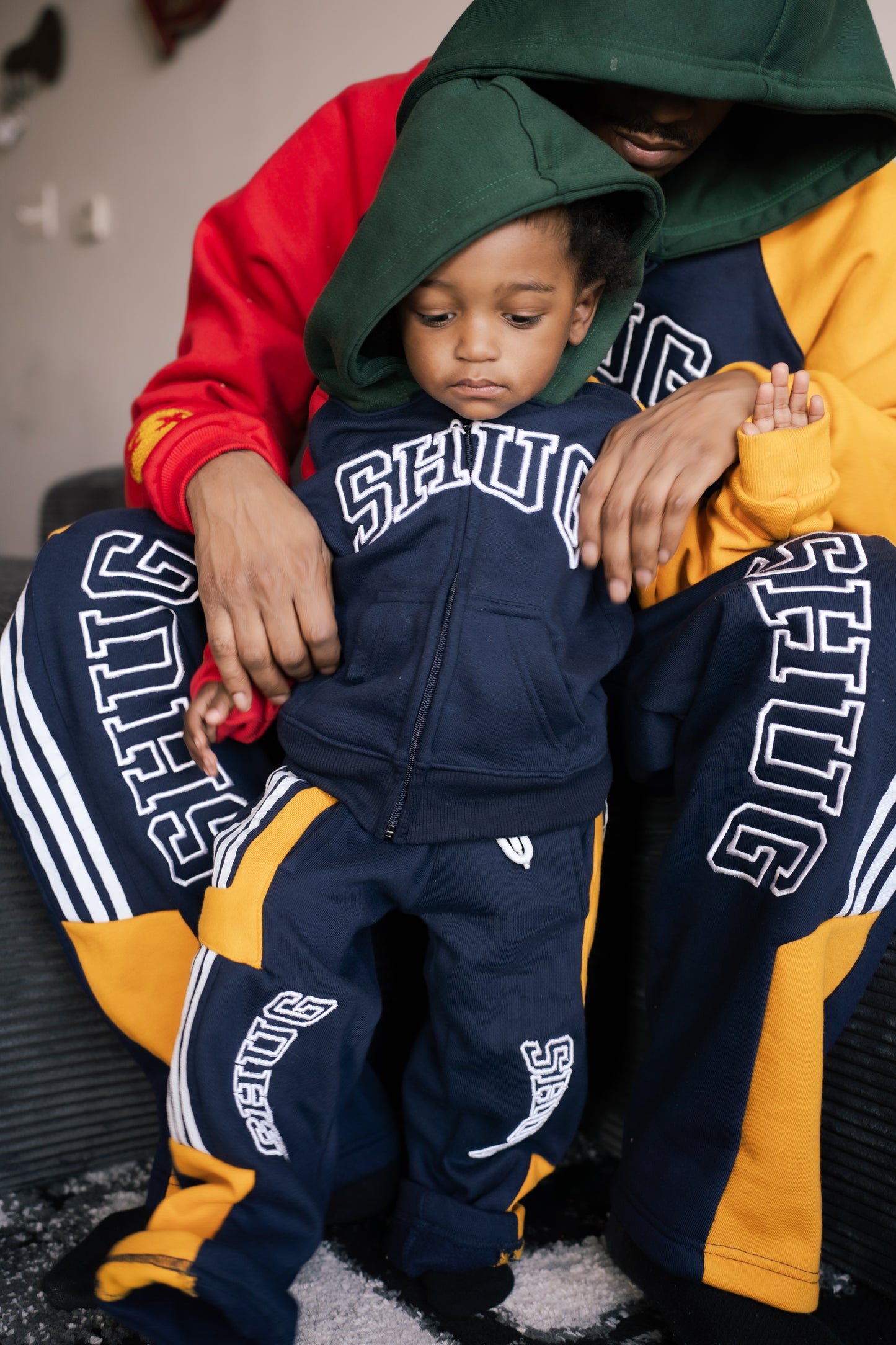 ( Core Essential Shug Kids Sweatpants
