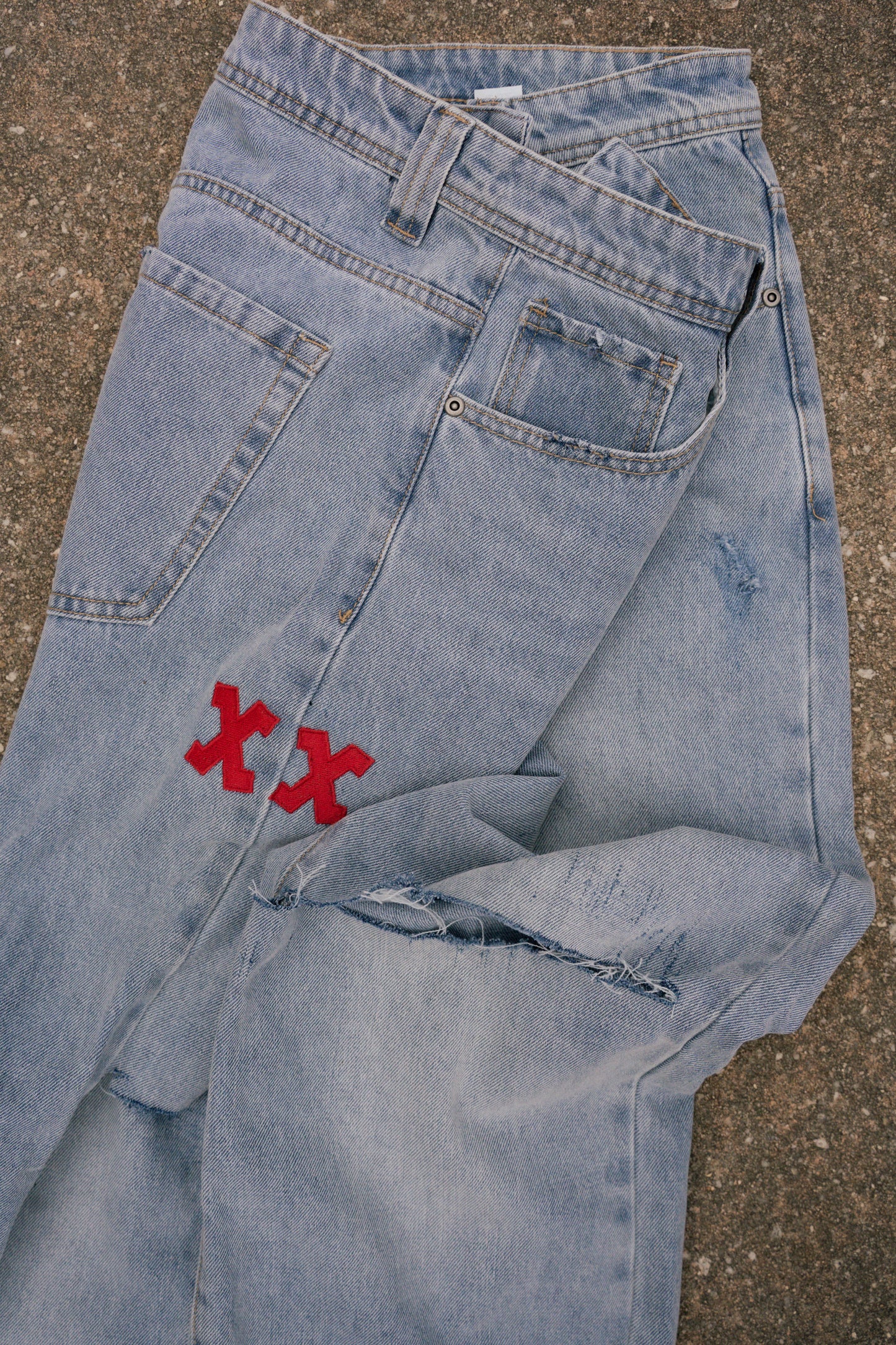 ( Distressed Baggy Denim