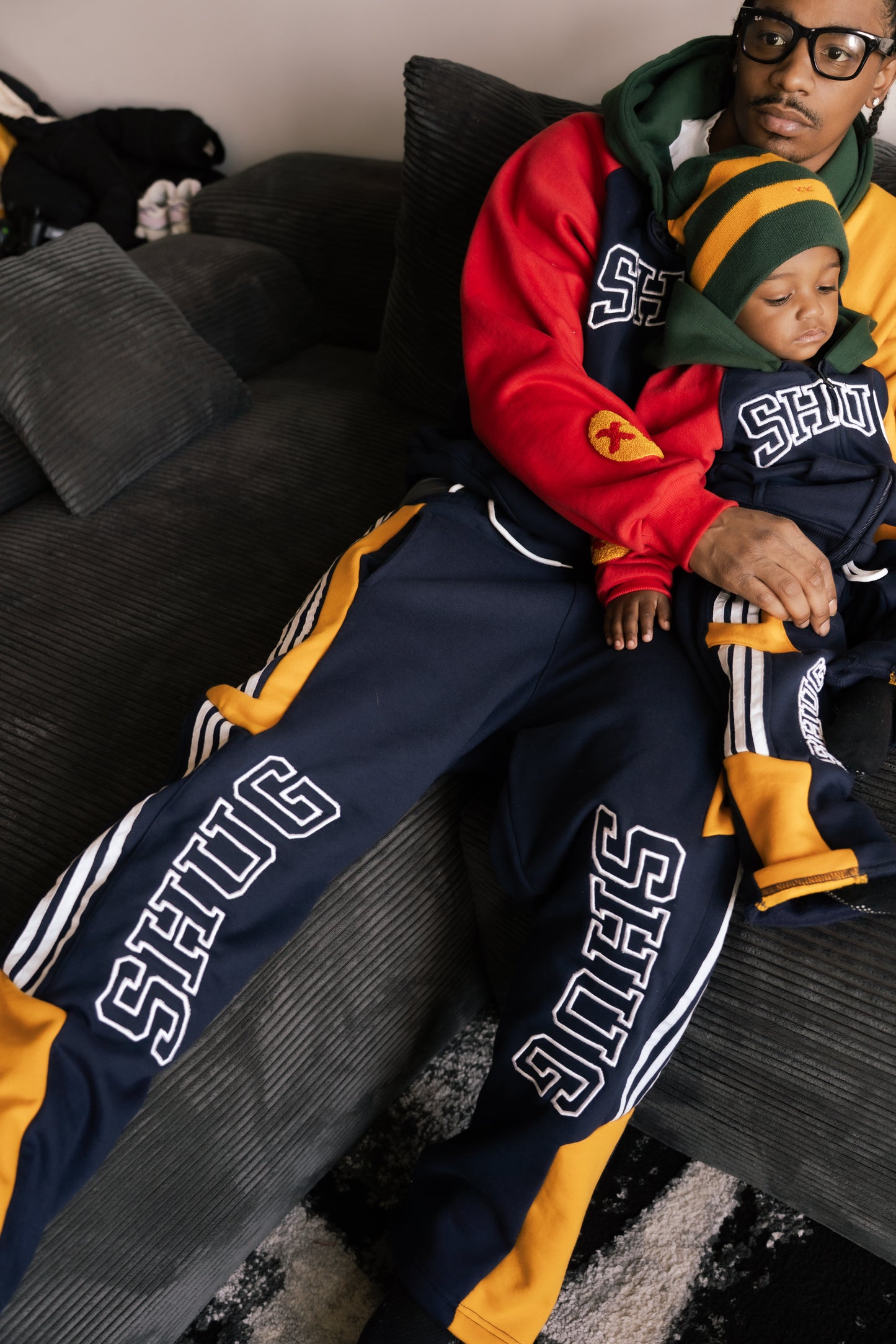 ( Core Essential Shug Kids Sweatpants